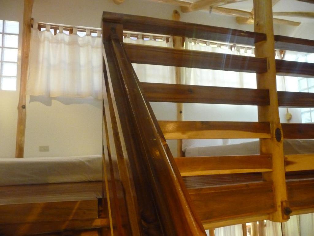 Palo Alto Bed & Breakfast Puerto Princesa Bilik gambar