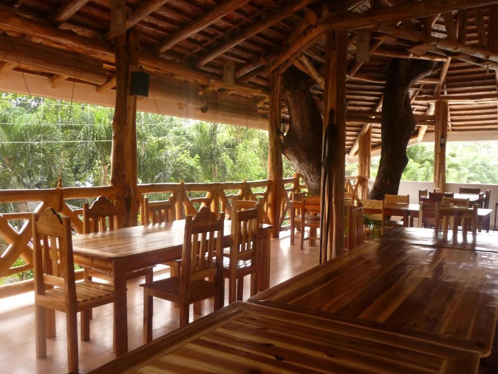 Palo Alto Bed & Breakfast Puerto Princesa Luaran gambar